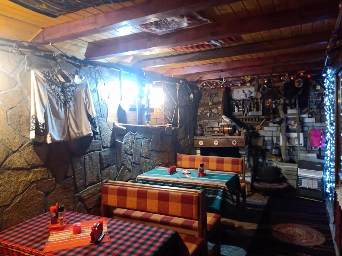 里巴里卡 Кръчмъ При Байката酒店 外观 照片