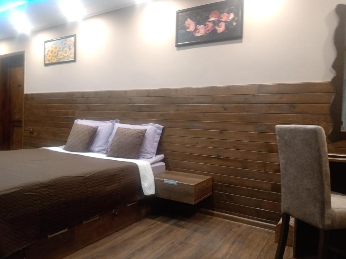 里巴里卡 Кръчмъ При Байката酒店 外观 照片
